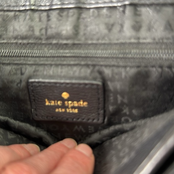 Kate Spade New York Rianne Pratt Street Black Leather Crossbody - Picture 6 of 9